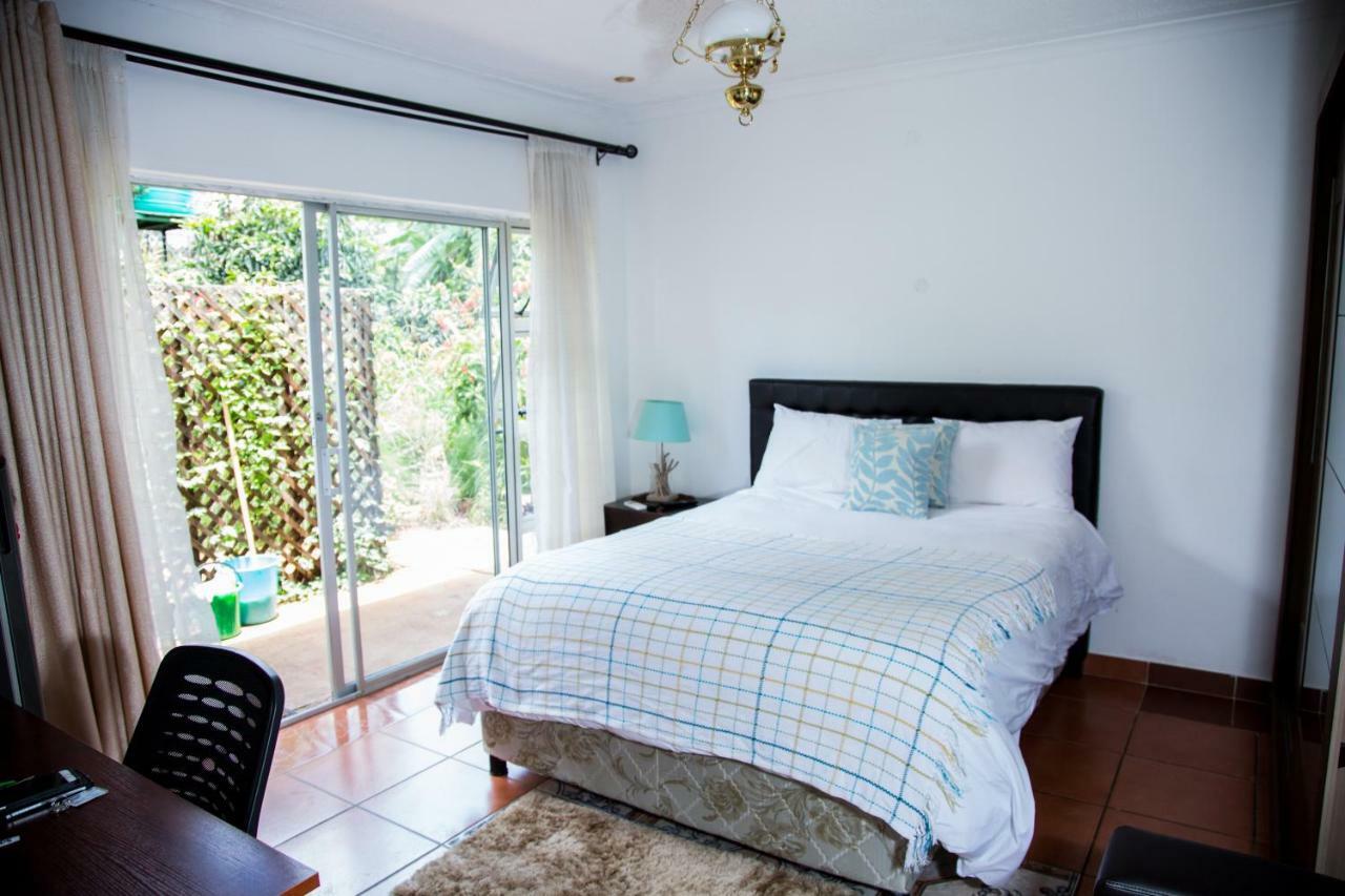 Mt Pleasant Bed And Breakfast Ltd ハラレ エクステリア 写真