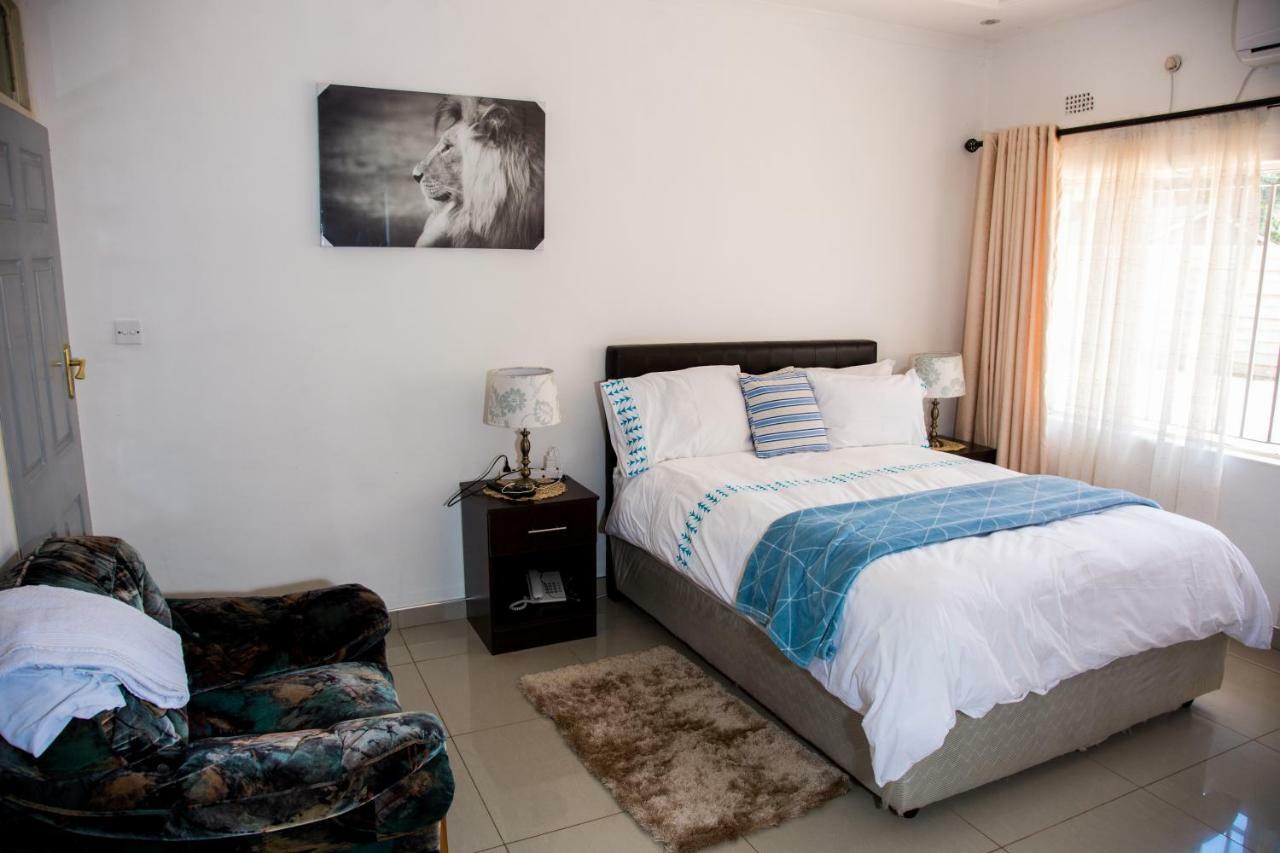 Mt Pleasant Bed And Breakfast Ltd ハラレ エクステリア 写真